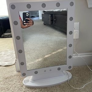 Glam Mirror